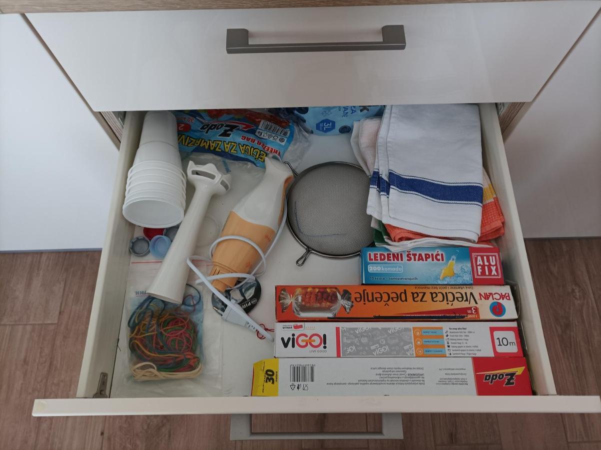 Apartman Periska Vir Buitenkant foto