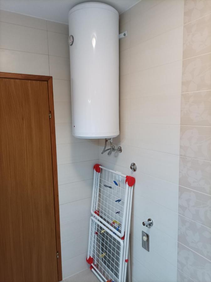 Apartman Periska Vir Buitenkant foto